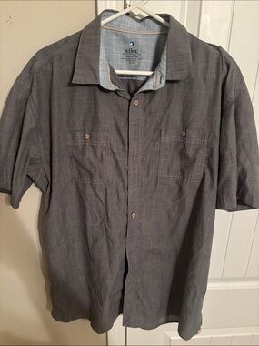 Kuhl Men's Short Sleeve Button-Down Shirt in Gray